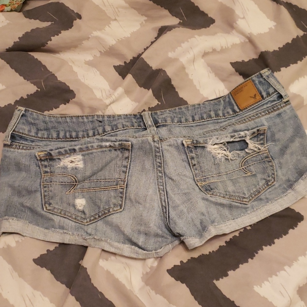 Shorts - Picture 2 of 2